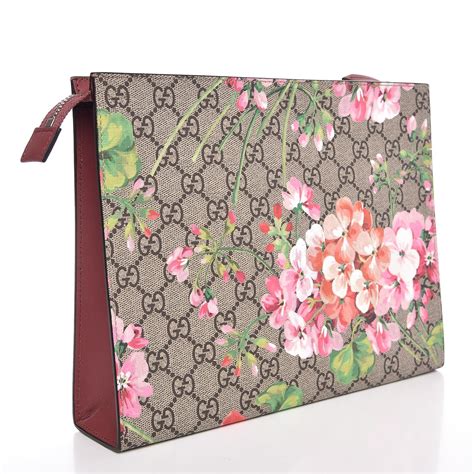 gucci bloom large cosmetic case|GUCCI GG Supreme Monogram Blooms Large Cosmetic Case.